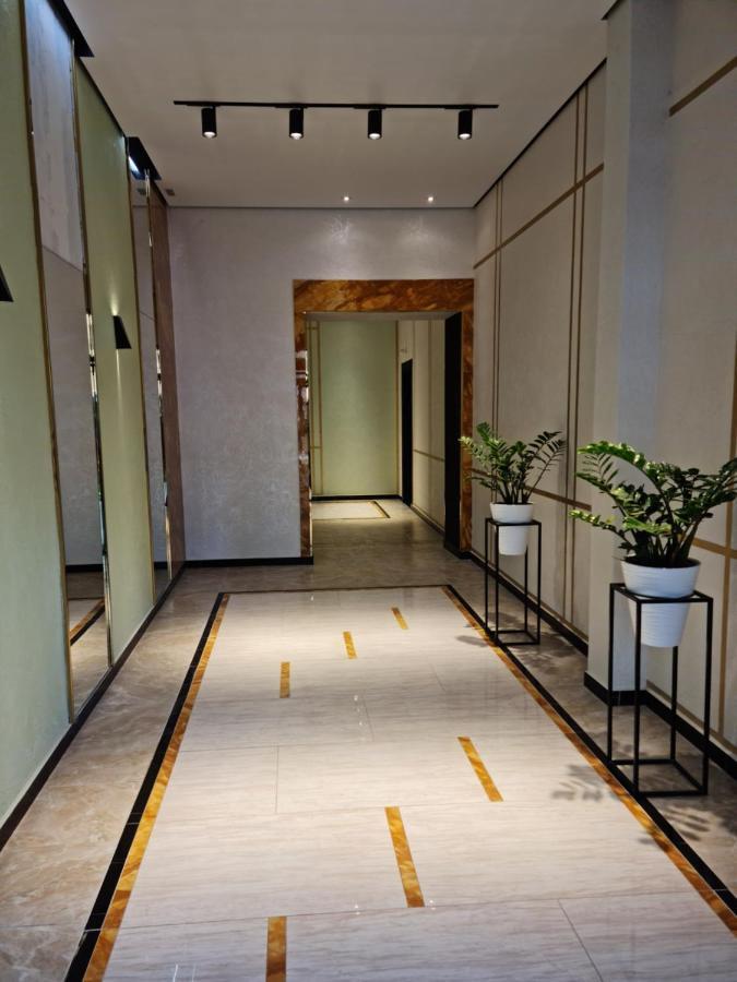 Апартаменты В Центре, В Новом Доме Almaty Extérieur photo